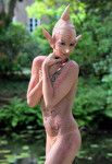 Nicole. Bodypainter: Enrico Lein.